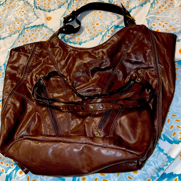 Purses - Picture 6 of 10